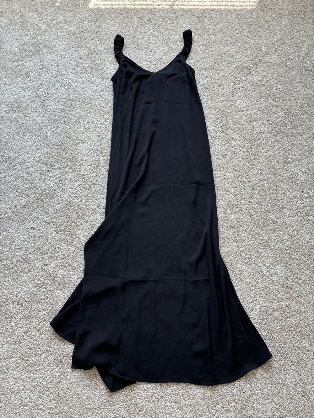Black Flowy Express Dress